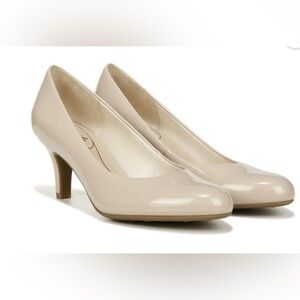Life Stride Parigi Tender Taupe Patent Pumps NWOB Sz 11.